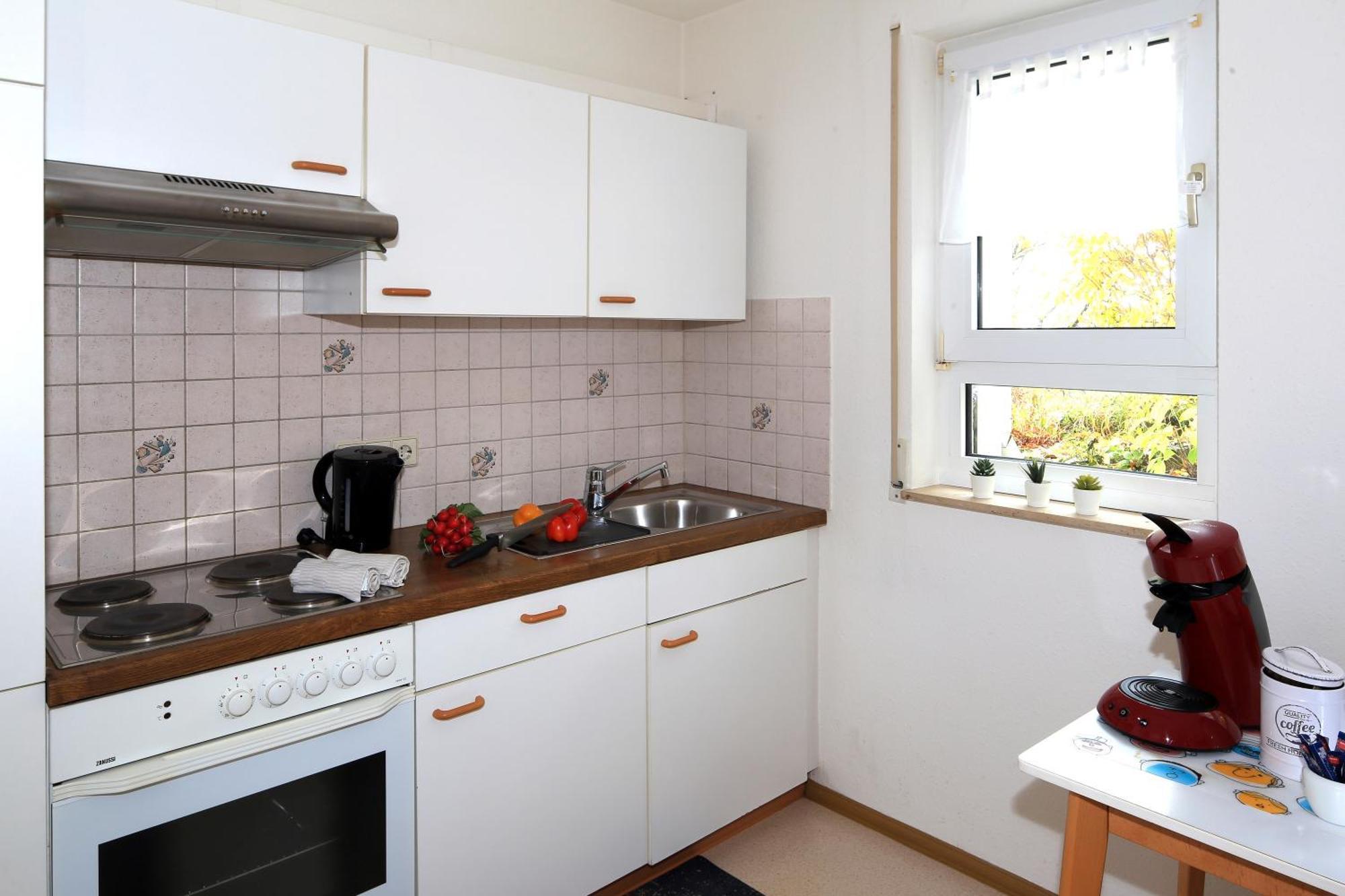 Ferienwohnung Haus Am Sonnenhügel Bad Urach Exterior foto